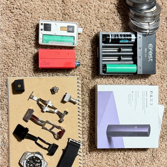 Electronics and jewelry bundle. - Picture 10 of 10